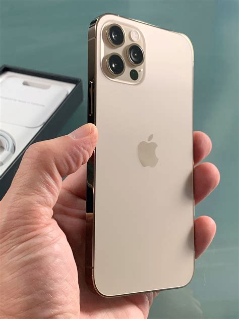 gold iphone 12 pro